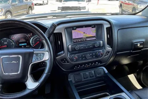 More photos of 2017 GMC Sierra 2500HD Denali at I-10 Chrysler Dodge Jeep Ram, CA