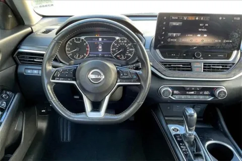 More photos of 2023 Nissan Altima 2.5 SL at I-10 Chrysler Dodge Jeep Ram, CA