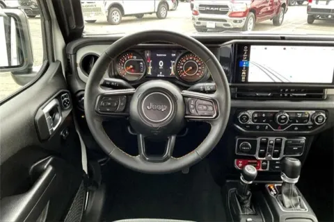 More photos of 2024 Jeep Gladiator Willys at I-10 Chrysler Dodge Jeep Ram, CA