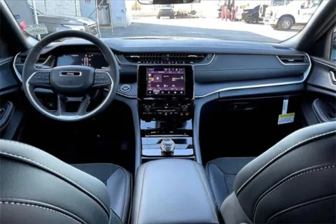 More photos of 2025 Jeep Grand Cherokee Altitude 4x2 at I-10 Chrysler Dodge Jeep Ram, CA