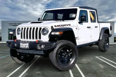 White 2022 Jeep Gladiator Mojave for sale in Indio, CA