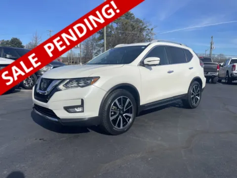 White 2017 Nissan Rogue SL for sale in Boiling Springs, SC