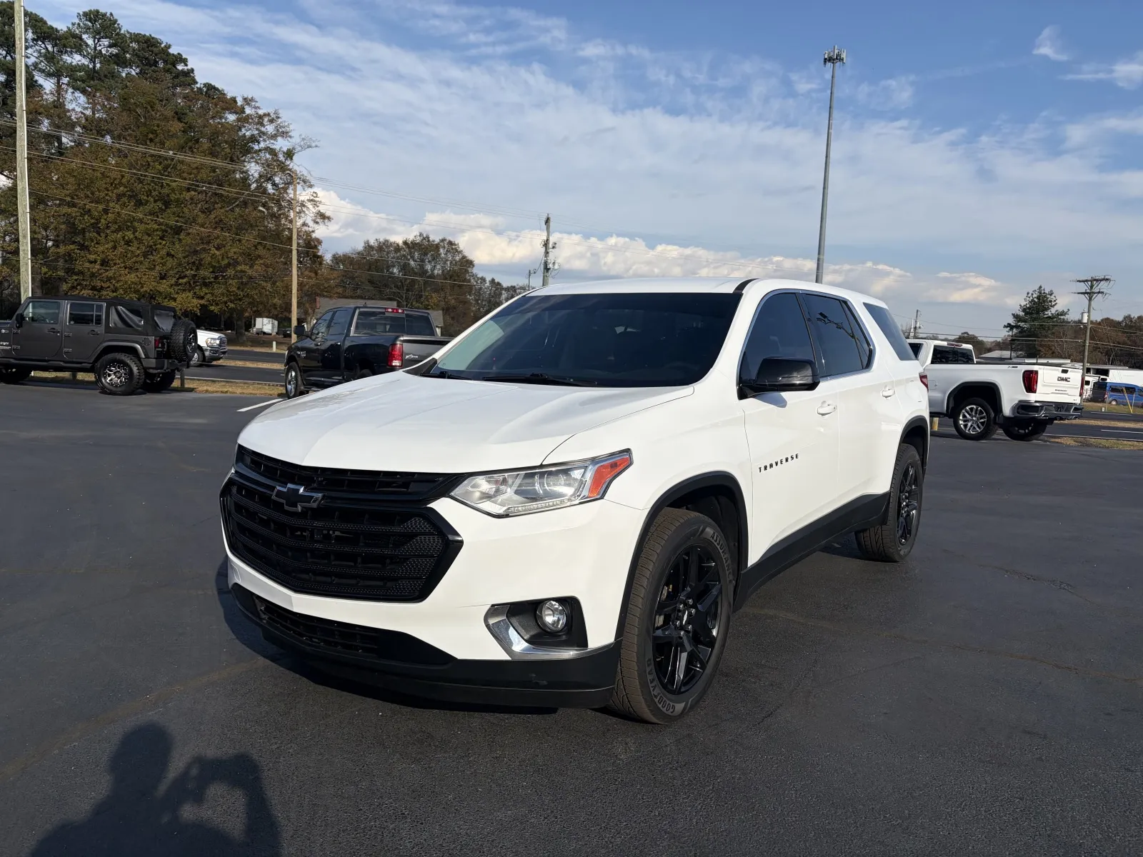 White 2018 Chevrolet Traverse LS for sale in Boiling Springs, SC