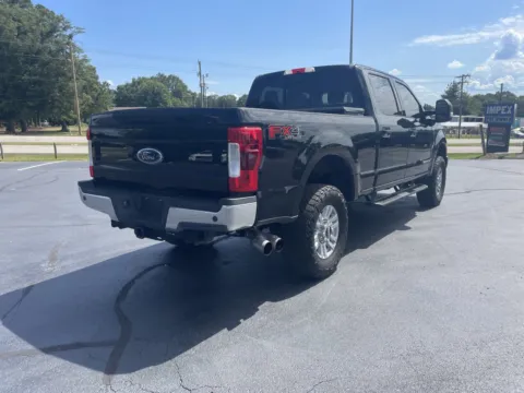 More photos of 2017 Ford F-250 Super Duty XLT at Impex Pre-Owned LLC, SC