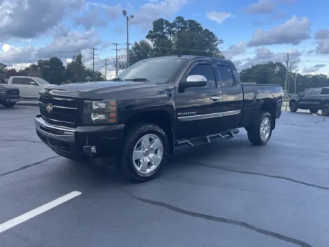 Black 2011 Chevrolet Silverado 1500 LT for sale in Boiling Springs, SC