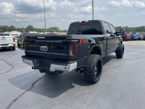 More photos of 2018 Ford F-250 Super Duty Lariat at Impex Pre-Owned LLC, SC