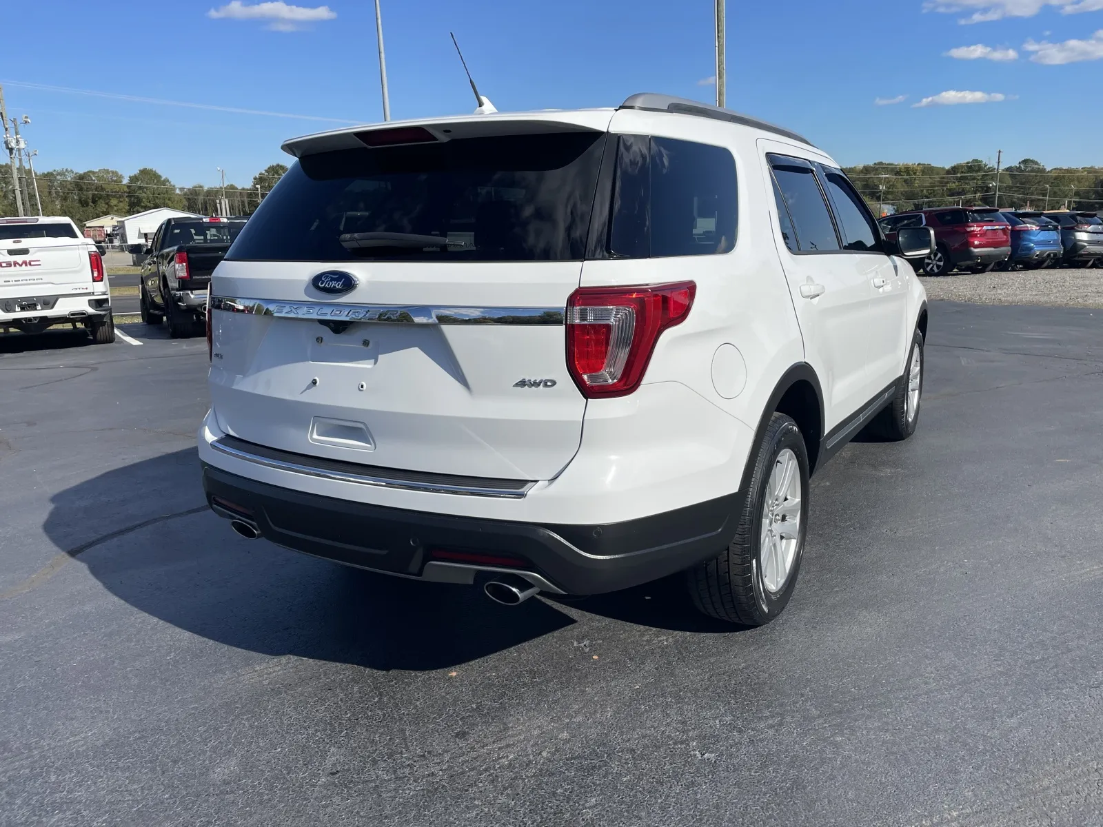 More photos of 2018 Ford Explorer XLT at Impex Pre-Owned LLC, SC