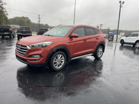 Orange 2017 Hyundai TUCSON SE for sale in Boiling Springs, SC
