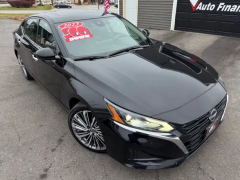 Photos of 2023 NISSAN ALTIMA 2.5 SL for sale in Crown Point, IN at Ride Time Auto Finance Crown Point