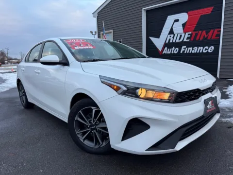 White 2023 KIA FORTE LXS for sale in Crown Point, IN