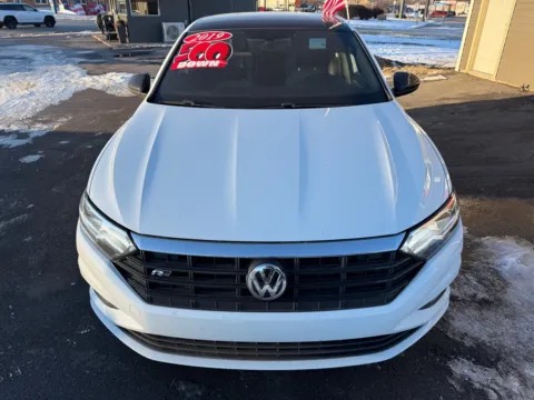 More photos of 2019 VOLKSWAGEN JETTA R-LINE at Ride Time Auto Finance Crown Point, IN