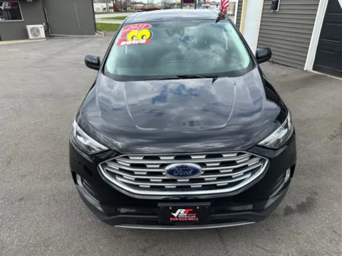 More photos of 2021 FORD EDGE SEL at Ride Time Auto Finance Crown Point, IN