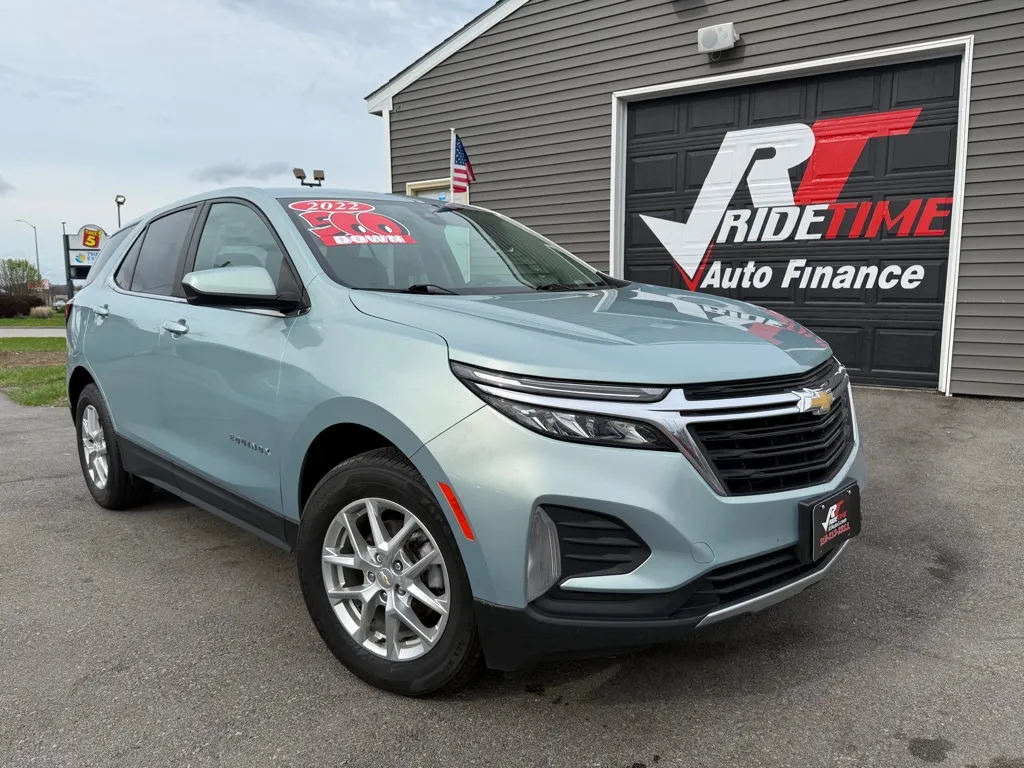 Blue 2022 CHEVROLET EQUINOX LT for sale in Crown Point, IN