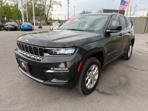 More photos of 2023 JEEP GRAND CHEROKEE LIMITED at Ride Time Auto Finance Crown Point, IN