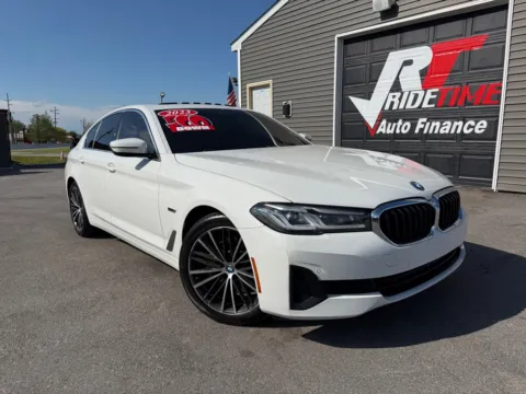 White 2023 BMW 5 SERIES 530E for sale in Crown Point, IN