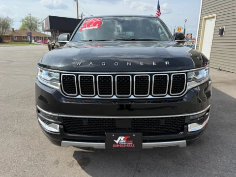 Another view of 2024 JEEP WAGONEER L SERIES II for sale in Crown Point, IN at Ride Time Auto Finance Crown Point