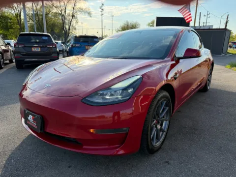 More photos of 2022 TESLA MODEL 3 LONG RANGE at Ride Time Auto Finance Crown Point, IN