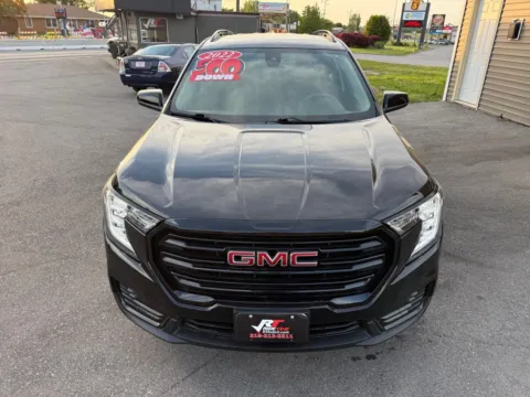 More photos of 2022 GMC TERRAIN SLE at Ride Time Auto Finance Crown Point, IN