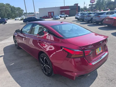 More photos of 2023 NISSAN ALTIMA 2.5 SR at Ride Time Auto Finance Crown Point, IN