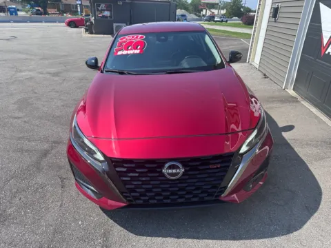 Photos of 2023 NISSAN ALTIMA 2.5 SR for sale in Crown Point, IN at Ride Time Auto Finance Crown Point