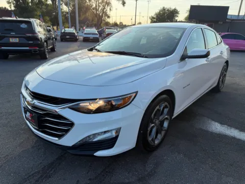 More photos of 2024 CHEVROLET MALIBU LT at Ride Time Auto Finance Crown Point, IN