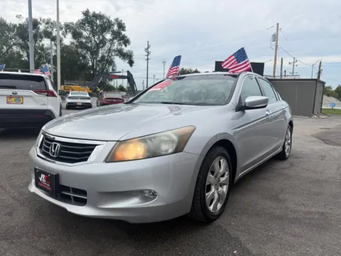 More photos of 2010 HONDA ACCORD EX-L V6 at Ride Time Auto Finance Crown Point, IN