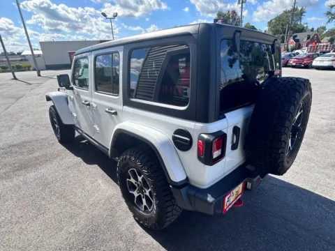 More photos of 2022 JEEP WRANGLER UNLIMI RUBICON at Ride Time Auto Finance Crown Point, IN