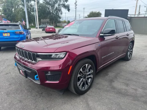 Another view of 2023 JEEP GRAND CHEROKEE OVERLAND 4XE for sale in Crown Point, IN at Ride Time Auto Finance Crown Point