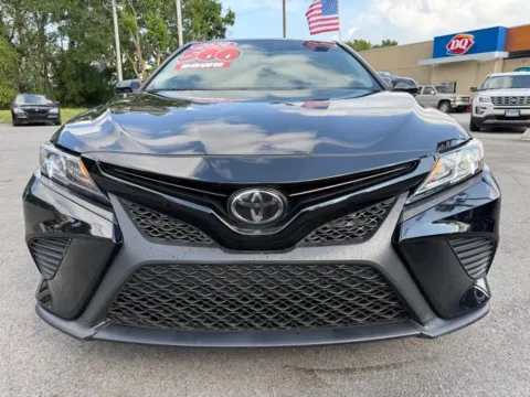 Another view of 2020 TOYOTA CAMRY SE for sale in Crown Point, IN at Ride Time Auto Finance Crown Point