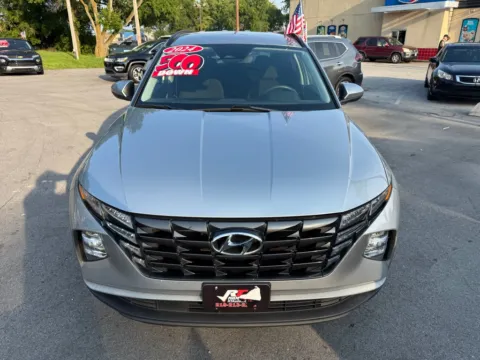 More photos of 2024 HYUNDAI TUCSON SEL at Ride Time Auto Finance Crown Point, IN