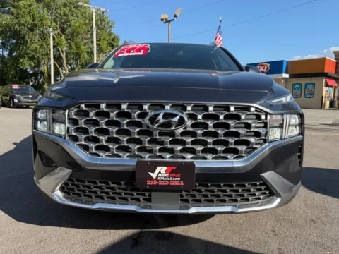 Another view of 2021 HYUNDAI SANTA FE SEL for sale in Crown Point, IN at Ride Time Auto Finance Crown Point