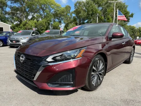 More photos of 2023 NISSAN ALTIMA 2.5 SV at Ride Time Auto Finance Crown Point, IN