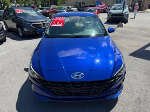 More photos of 2023 HYUNDAI ELANTRA SE at Ride Time Auto Finance Crown Point, IN