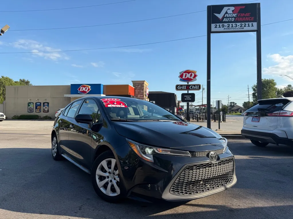 Black 2022 TOYOTA COROLLA LE for sale in Crown Point, IN