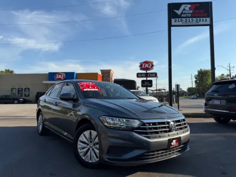 Gray 2019 VOLKSWAGEN JETTA S for sale in Crown Point, IN