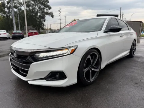 More photos of 2021 HONDA ACCORD SPORT at Ride Time Auto Finance Crown Point, IN