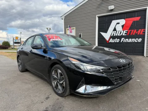 Black 2022 HYUNDAI ELANTRA HYBRID LIMITED for sale in Crown Point, IN