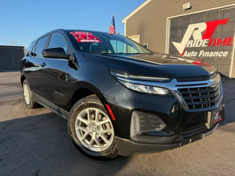 Black 2022 CHEVROLET EQUINOX LT for sale in Crown Point, IN