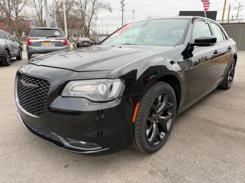 More photos of 2023 CHRYSLER 300 S V6 at Ride Time Auto Finance Crown Point, IN