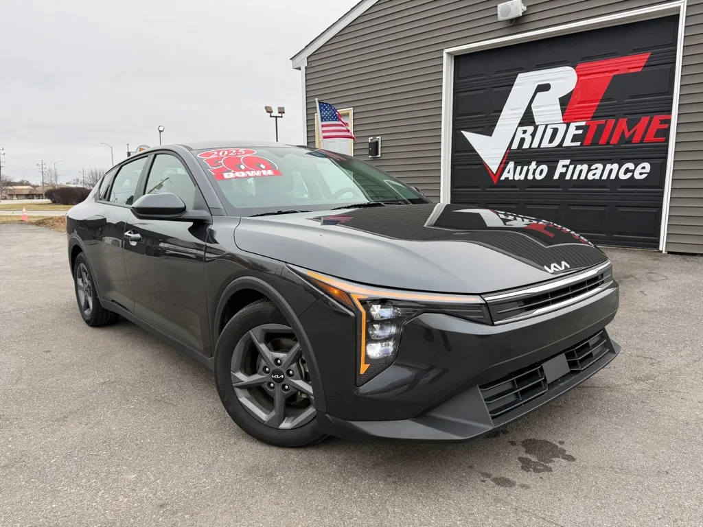 2025 KIA K4 LXS for sale in Crown Point, IN