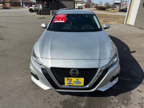 More photos of 2021 NISSAN ALTIMA 2.5 SV at Ride Time Auto Finance Crown Point, IN