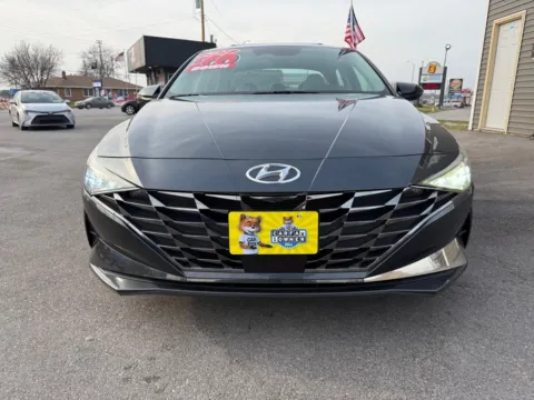 Another view of 2021 HYUNDAI ELANTRA LIMITED for sale in Crown Point, IN at Ride Time Auto Finance Crown Point