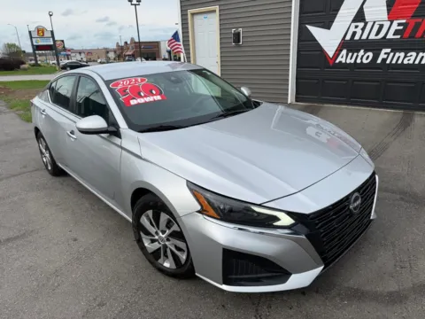 Photos of 2023 NISSAN ALTIMA 2.5 S for sale in Crown Point, IN at Ride Time Auto Finance Crown Point