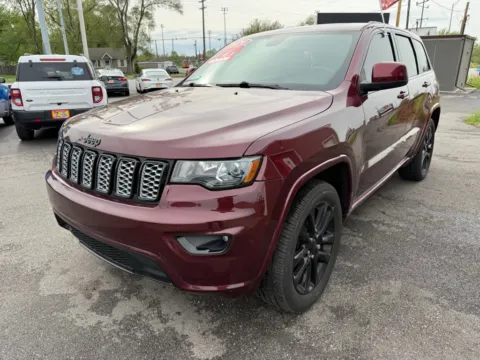More photos of 2020 JEEP GRAND CHEROKEE LAREDO at Ride Time Auto Finance Crown Point, IN