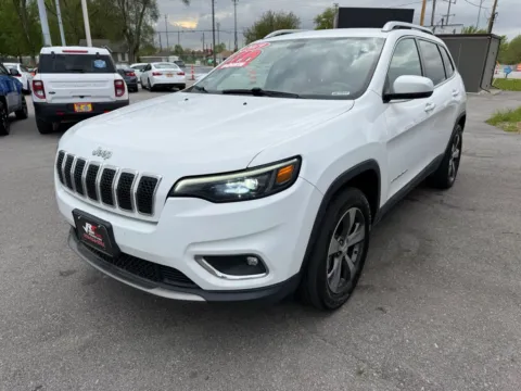 More photos of 2019 JEEP CHEROKEE LIMITED at Ride Time Auto Finance Crown Point, IN