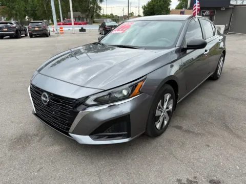 More photos of 2024 NISSAN ALTIMA 2.5 S at Ride Time Auto Finance Crown Point, IN