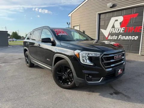 Black 2022 GMC TERRAIN AT4 for sale in Crown Point, IN