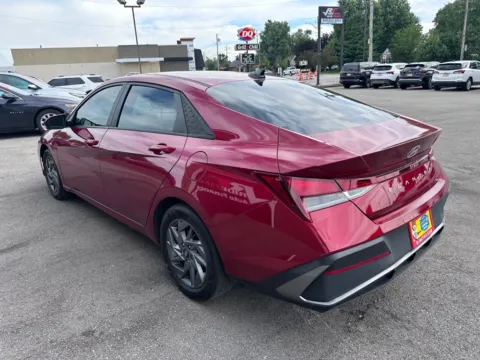 More photos of 2024 HYUNDAI ELANTRA SEL at Ride Time Auto Finance Crown Point, IN