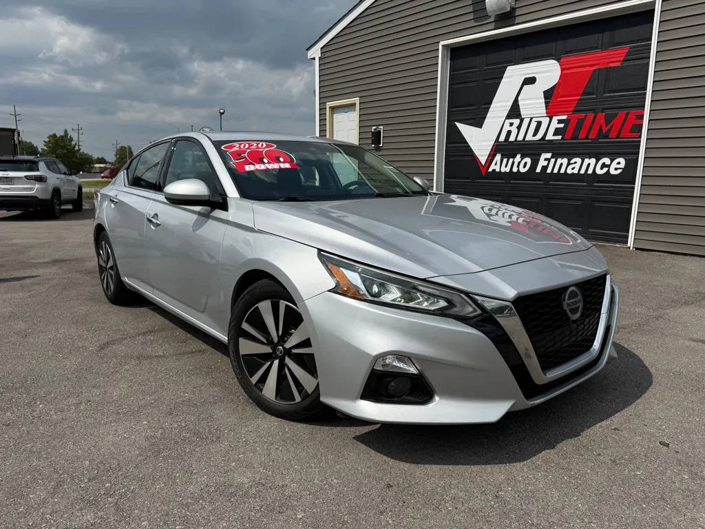 2020 NISSAN ALTIMA 2.5 SV for sale in Crown Point, IN