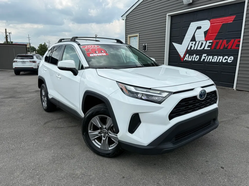 White 2023 TOYOTA RAV4 HYBRID LE for sale in Crown Point, IN
